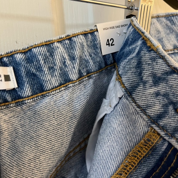 Zara High Rise Dad Short NWT - Picture 3 of 4